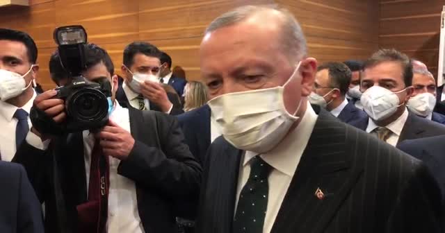 Cumhurbaşkanı Erdoğan: Emekli bayram ikramiyesi 1100 TL oldu