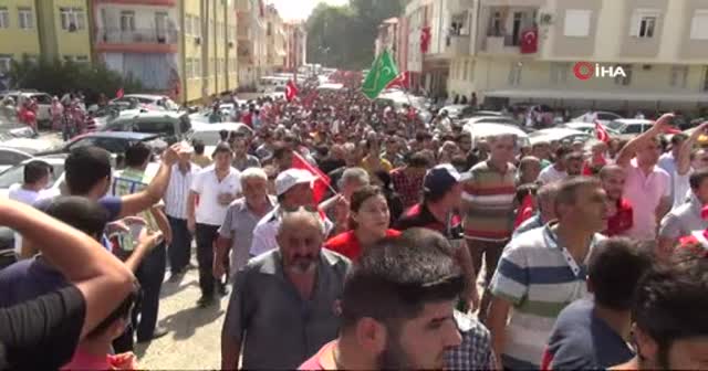 Şehit babası: Duydum ki oğlumun kanı yerde kalmamış, biz bunların üstesinden geliriz