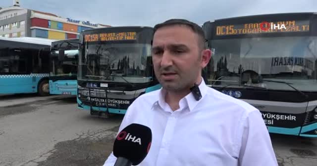 Sokak ortasında dayak yiyen kadını kurtarmak için hayatını hiçe saydı