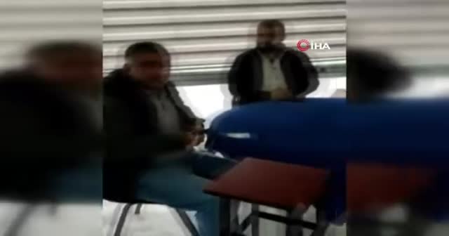 Hamburgerci dükkanında okey masasına baskın kamerada