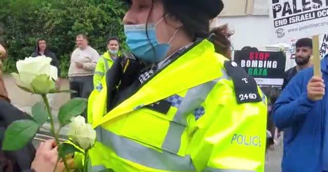 İngiliz polisi 'Filistin’e özgürlük' diye haykırdı, soruşturma başlatıldı