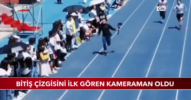 100 metre koşusunu 'kameraman' kazandı!