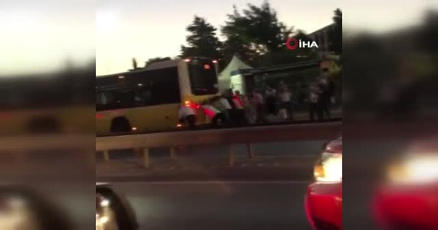 ‘İBB taşımıyor halk taşıyor İBB'yi’