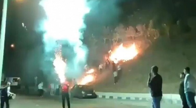 Havai fişekle yangın çıkardı, devam etti