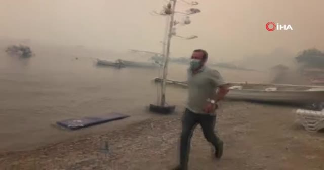 İHA ekibi yangında mahsur kaldı! O anlar kamerada