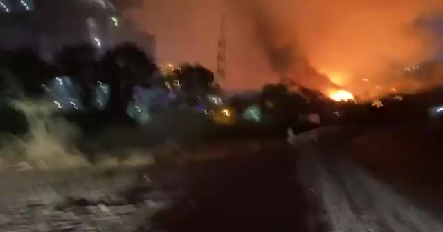 Milas'ta alevler termik santrale sıçradı