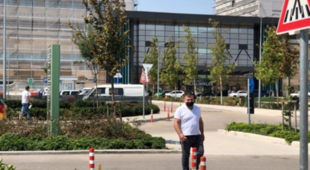 Poliklinik önünde ambulans bekleyen yaralı kadın ölünce vatandaşlar isyan etti!