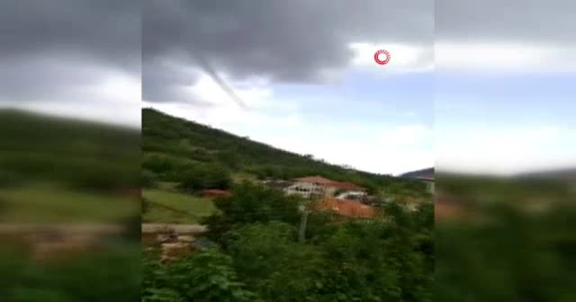 Sel felaketinin ardından Kastamonu'da çıkan hortum korkuttu
