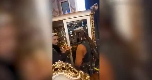 Taliban savaşçıları Raşid Dostum’un evine girdi