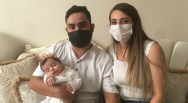 1 haftalık bebeğine doyamadan yoğun bakıma kaldırıldı! İlk işi aşı çağrısı oldu