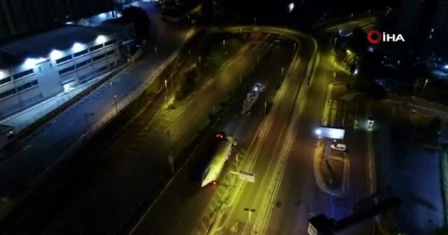 Atatürk Havalimanı'ndaki hurda uçak Hadımköy'e böyle taşındı