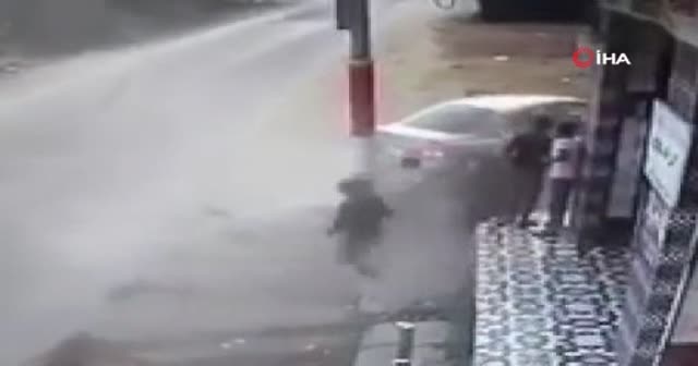 Feci kaza, düğünü kana  buladı