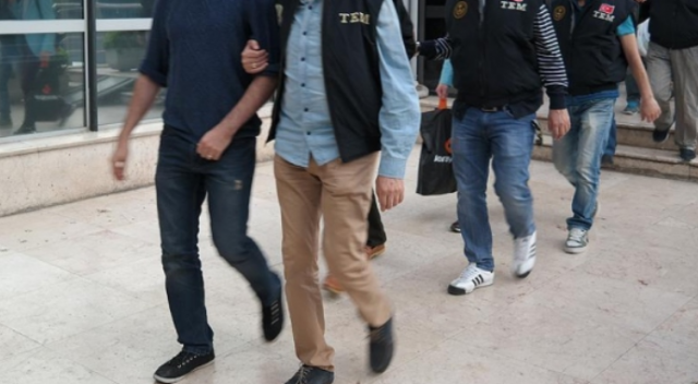FETÖ operasyonunda 24 şüpheli gözaltına alındı 11 kişi tutuklandı