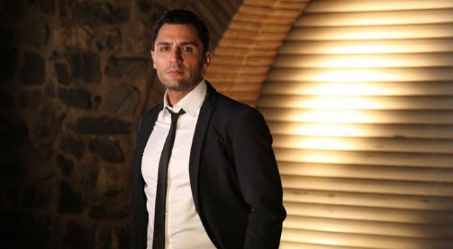 Konserini kaçıran şarkıcı Yaşar İpek THY’ye isyan etti!