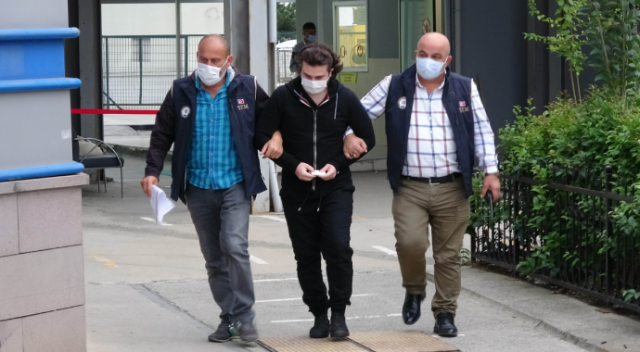 Samsun'da FETÖ'den 1 araştırma görevlisi ve 2 üniversite öğrencisi gözaltına alındı