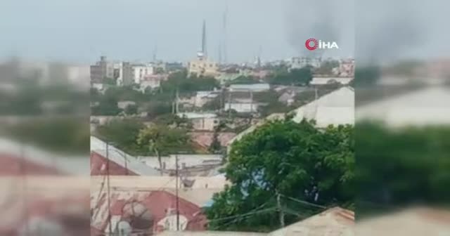 Somali'de bomba yüklü araçla saldırı: Ölü ve yaralılar var