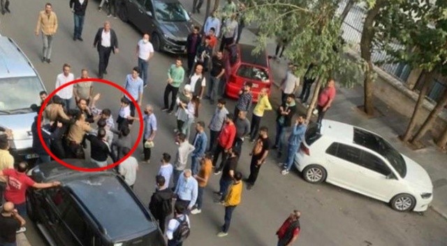 Kavgayı ayırmak istedi! Yediği Osmanlı tokadıyla neye uğradığını şaşırdı