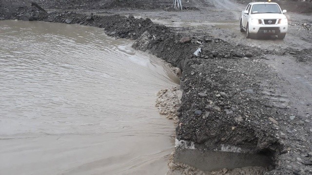 Sel yine Kastamonu'yu vurdu, bazı köylere ulaşım kesildi