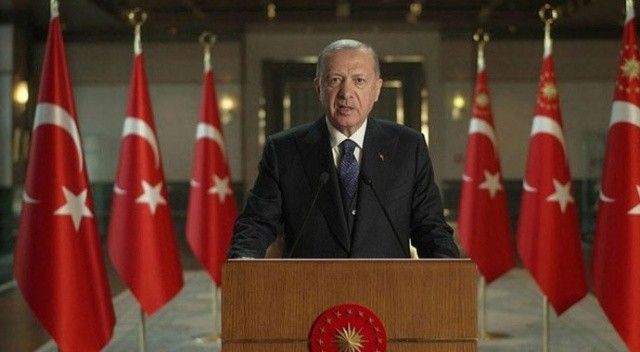 Erdoğan: Musk ve SpaceX'i lobilerin şantajına boyun eğmediği için tebrik ediyorum