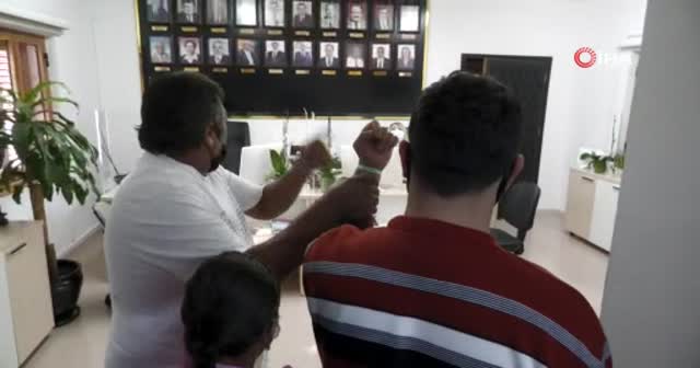 Öfkeli baba, Sağlık Bakanlığı'nı basıp isyan etti