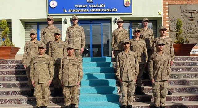 Tesadüfün böylesi: 6 ikiz Mehmetçik görevlerini birlikte yapıyor