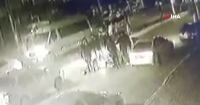 Trafik magandaları yine sahnede: Kadın kuryeyi acımasızca darp ettiler