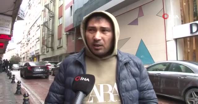 Yoldan geçen 3 arkadaşa sopalı saldırı şoku: 1 kişi komaya girdi