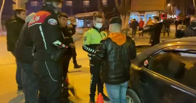Anne öfkesi şaşkına çevirdi: Çakarlı lambayı oğlunun başında parçaladı