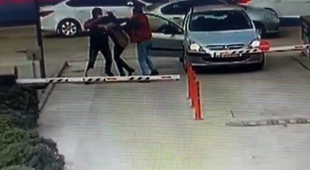 Polis memuru koca cinnet getirdi! 2 ölü, 1 yaralı
