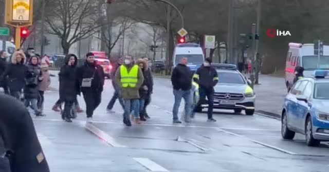 Silah ihbarı polisleri harekete geçirdi: Hamburg’da okula operasyon