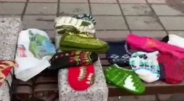 Sultangazi'de dikkat çeken diyalog! Tüm patikleri satın alınan kadın: Malatyalı yiğit olur
