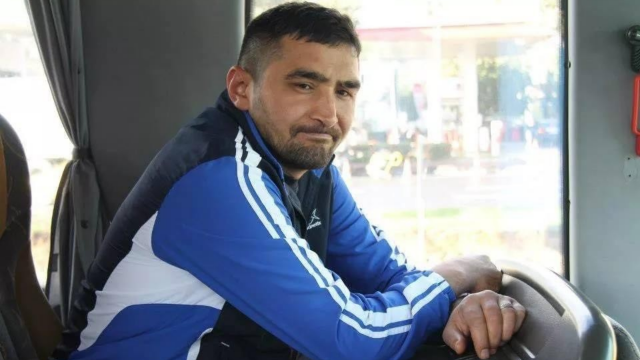 Kasımpaşa tribün liderine düzenlenen saldırı görüntüleri ortaya çıktı! Çapraz ateşe almışlar