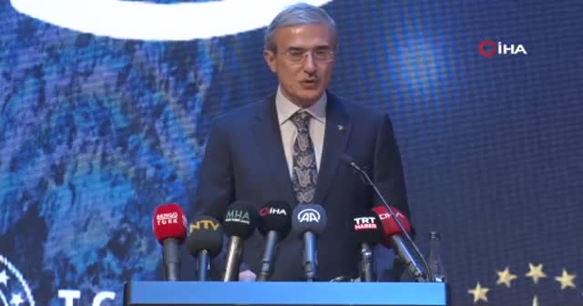 Bakan Kasapoğlu'ndan dikkat çeken açıklama: Dünya ile rekabet gücü yüksek bir Türkiye inşa ettik