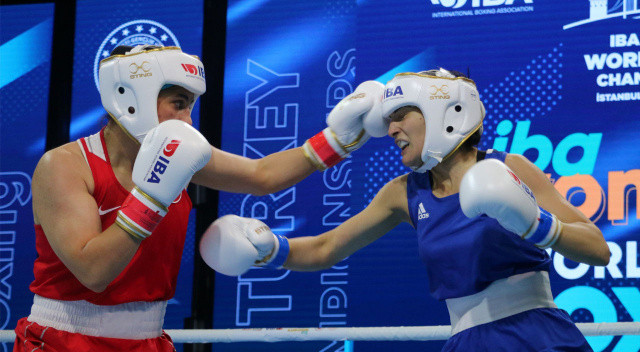 Dünya Kadınlar Boks Şampiyonası devam ediyor... Busenaz Sürmeneli ilk maçında galip