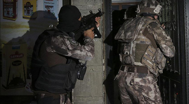 İstanbul'da DEAŞ'lı canlı bomba yakalandı