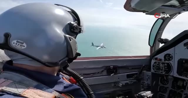 Gökyüzünde unutulmaz anlar: Selçuk Bayraktar Mig-29 ile uçtu, Akıncı TİHA eşlik etti