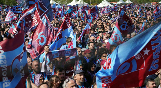 Trabzonspor şampiyonluğu Yenikapı'da kutluyor