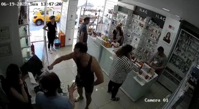 Eczane'de maganda dehşeti! 'Senin kafanı koparırım' diyerek tehditler savurdu
