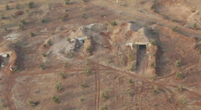 Mevzilerden kaçan PKK tünel kazıp silah saklıyor