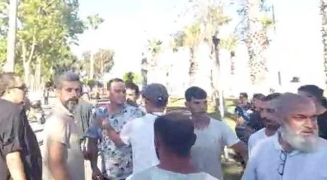 Ümit Özdağ'ın konvoyunda kaza gerginliği