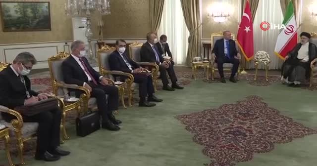 Cumhurbaşkanı Erdoğan İran'da: Tahran'da kritik zirve
