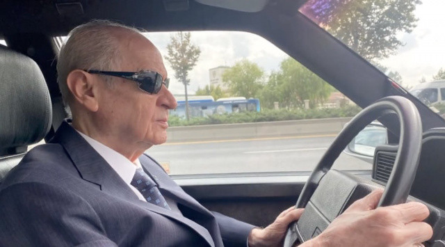 Devlet Bahçeli klasik sevdasından vazgeçmedi