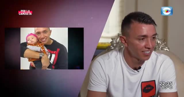 Fernando Muslera annesi için hazırlanan klibi izlerken duygusal anlar yaşadı