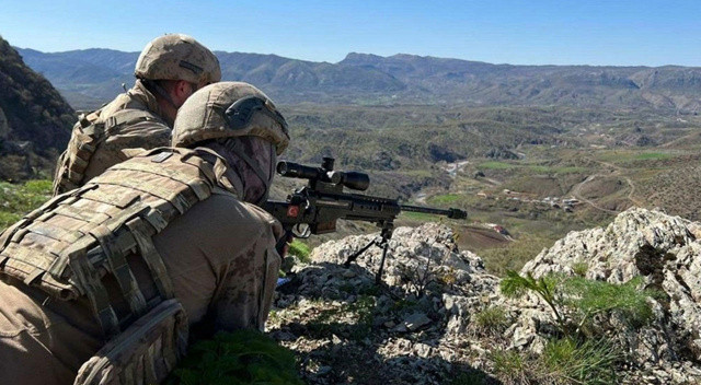 Pençe-Kilit'le terörün cephaneliğine darbe! Çok sayıda silah ve mühimmat ele geçirildi