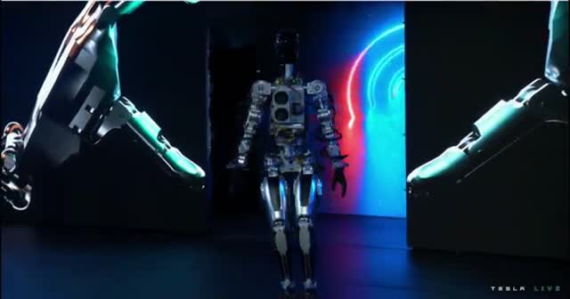 Tesla insansı robotu Optimus'u tanıttı: Sahnede dans eden robotun fiyatı açıklandı!