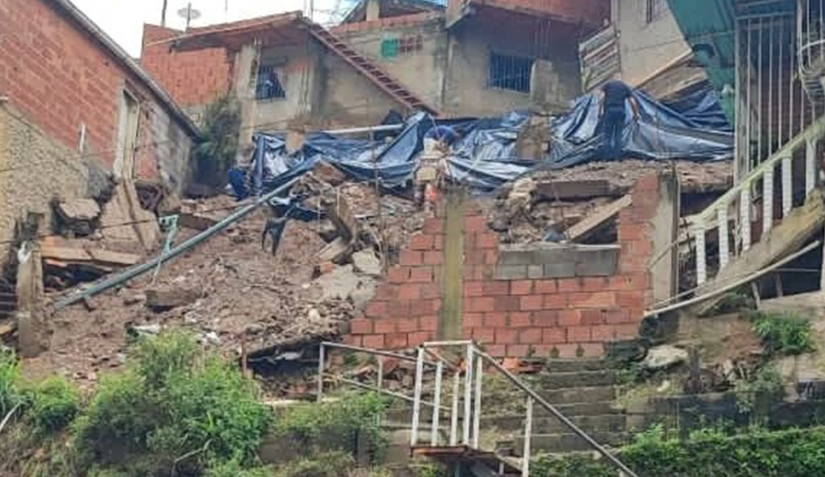 Venezuela'da toprak kayması: En az 22 ölü, onlarca kayıp