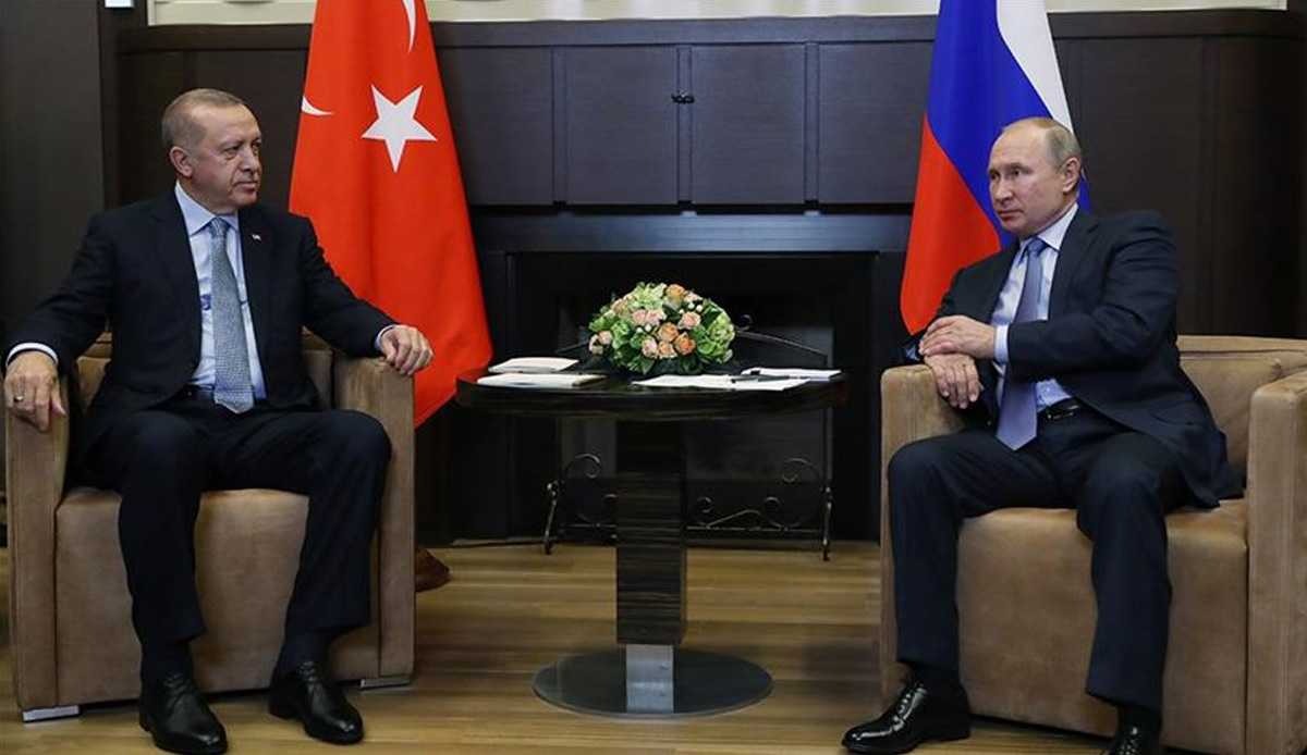 Son dakika! Tüm dünyanın kilitlendiği görüşme başladı... Cumhurbaşkanı Erdoğan ve Putin görüşmesinden ilk mesajlar