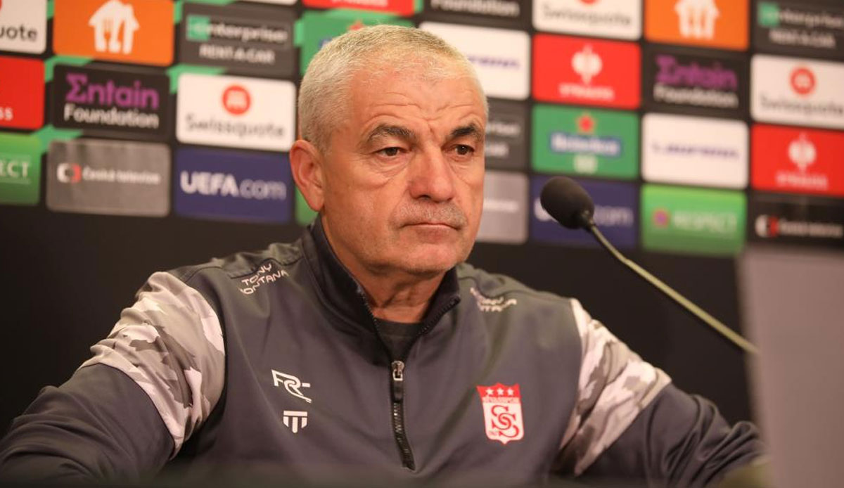 Sivasspor liderlik için Prag'da, Rıza Çalımbay'ın gözü Fenerbahçe maçında!