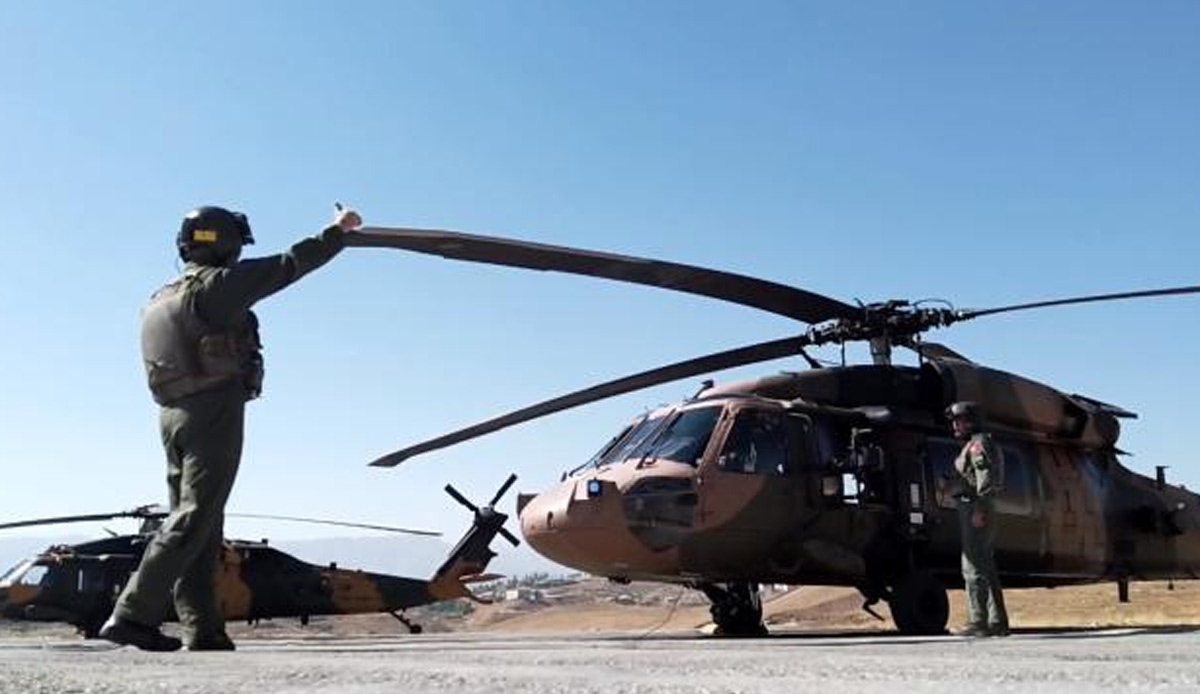 MSB, TSK'nın helikopter pilotlarının operasyon görüntülerini paylaştı: Her dağın zirvesi Mehmetçik