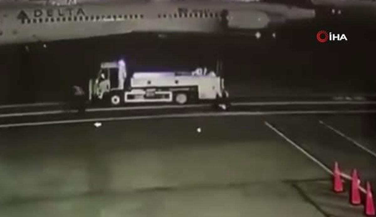 Korkunç olay! Uçağa yol gösterdiği sırada hızla gelen kamyonun altında kaldı